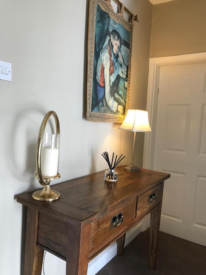 Willow Cottage B&B Yeadon Екстериор снимка